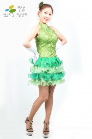 0577.반짝이원피스25