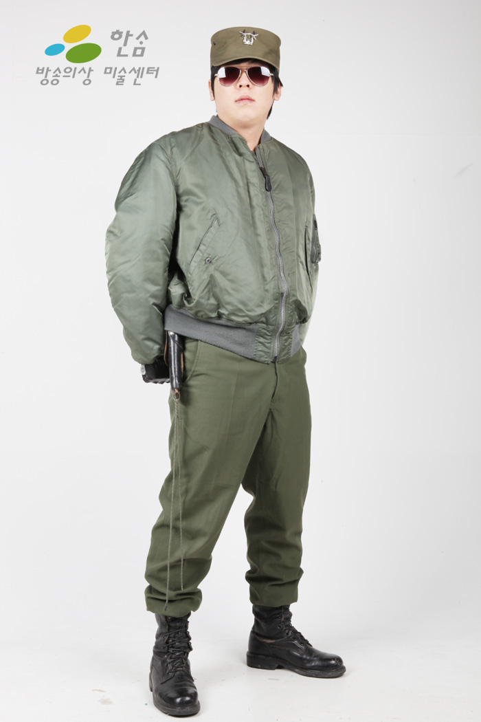 1157.옛날군복-점퍼