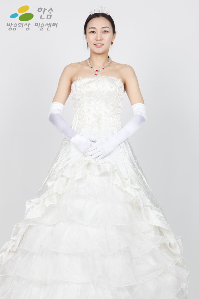 1948.파티드레스