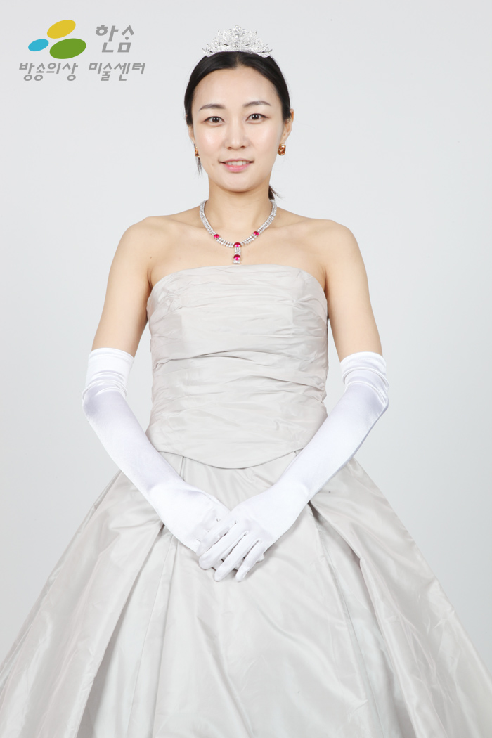 1951.파티드레스