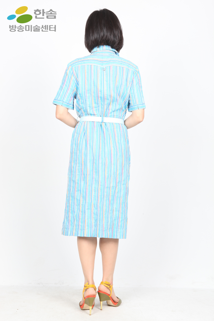 2350.복고원피스