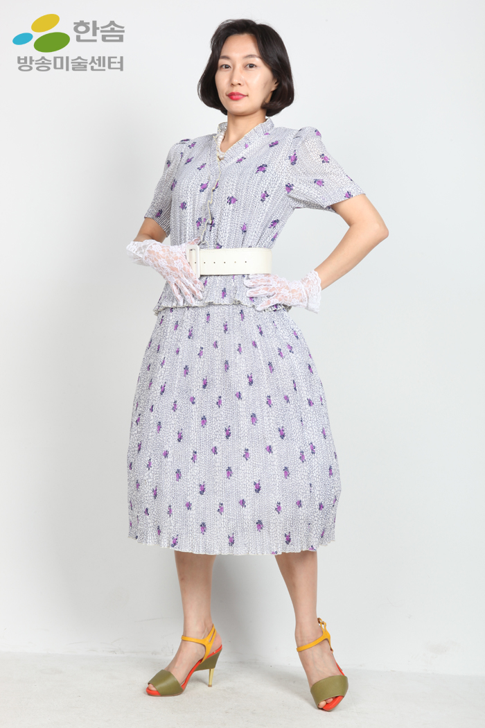 2509.복고원피스