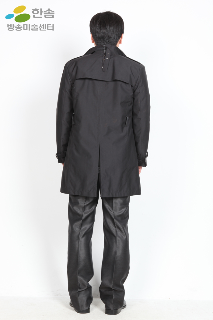 2548.회사원-코트