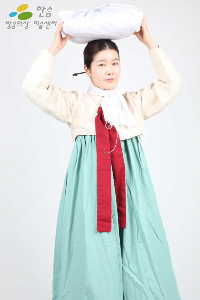 0348.천민(여)