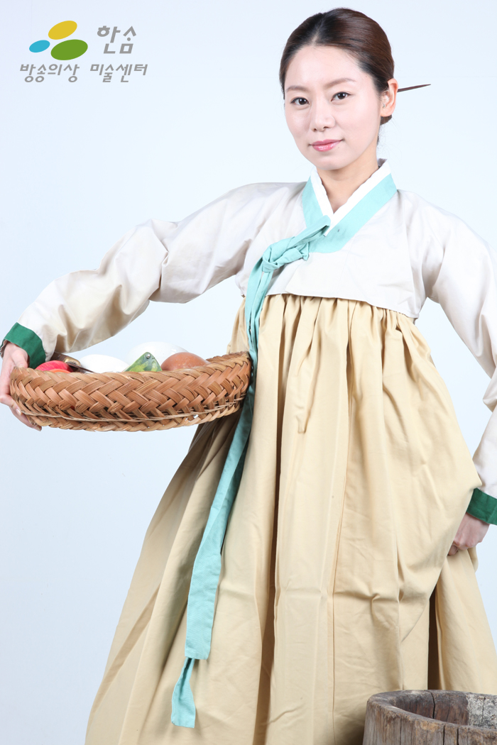 0354.천민(여)