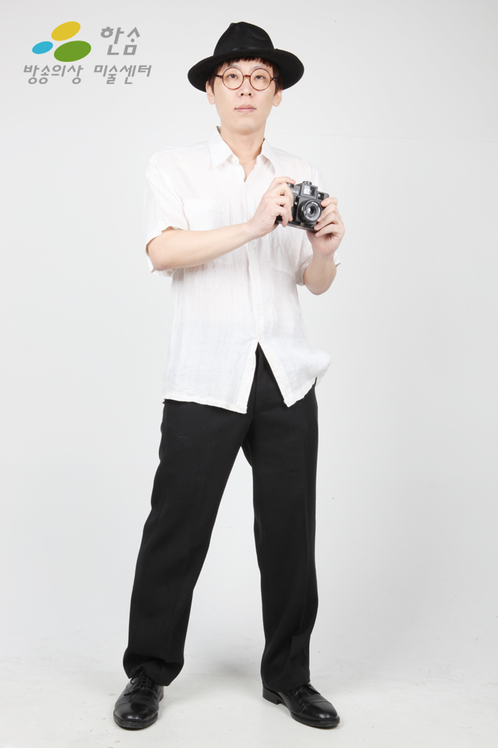 1451.신문기자