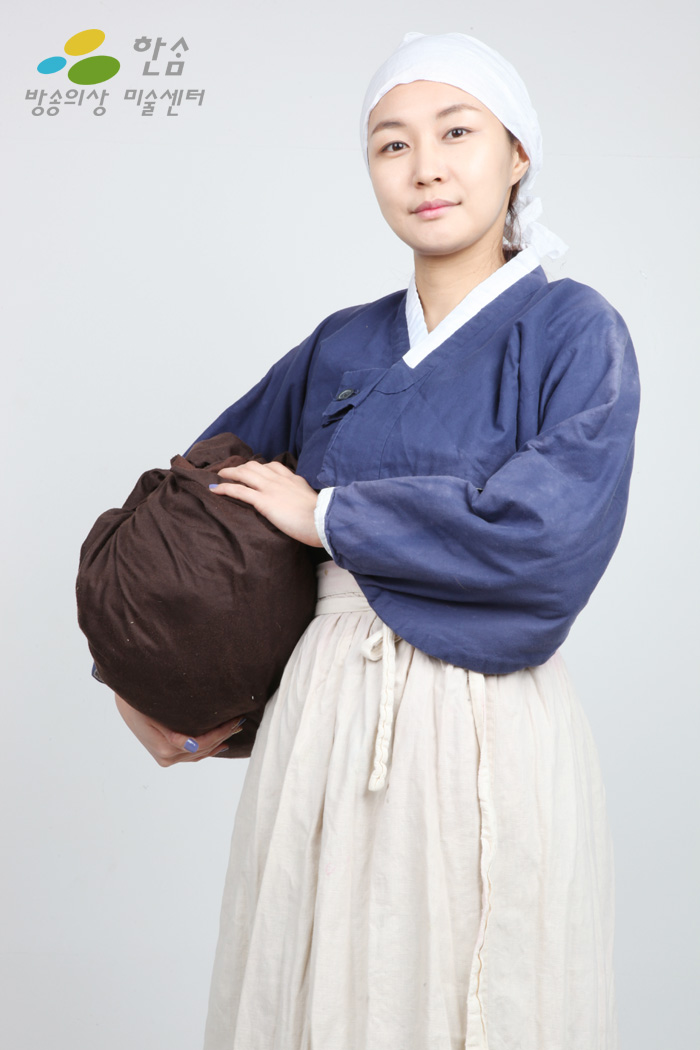 1581.피난민