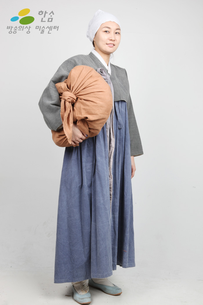 1582.피난민